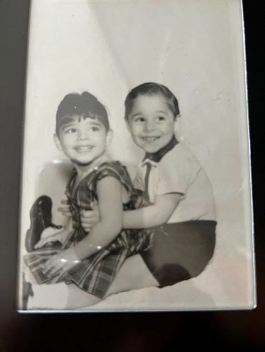 cheryl-and-her-brother-773×1024 Cheryl និងបងប្រុសរបស់នាង Vincent